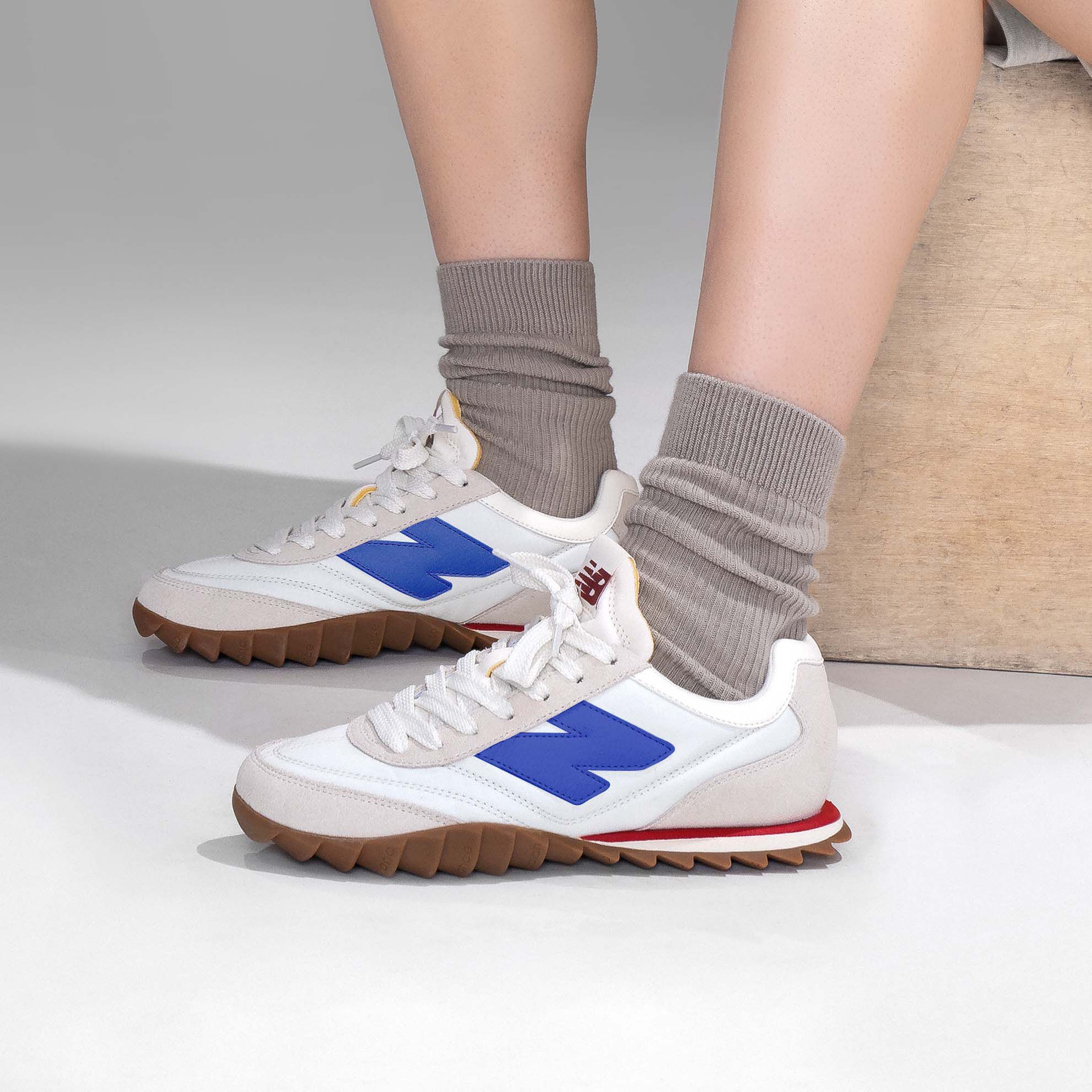 New balance wrt 30 top