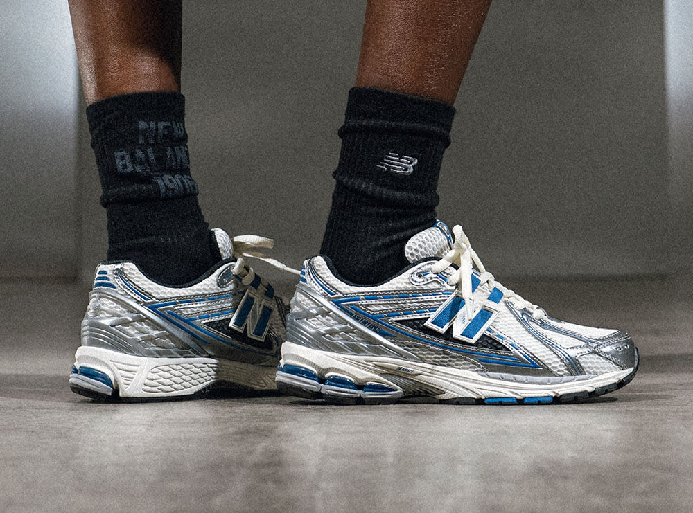 New balance sneakers 775 discount