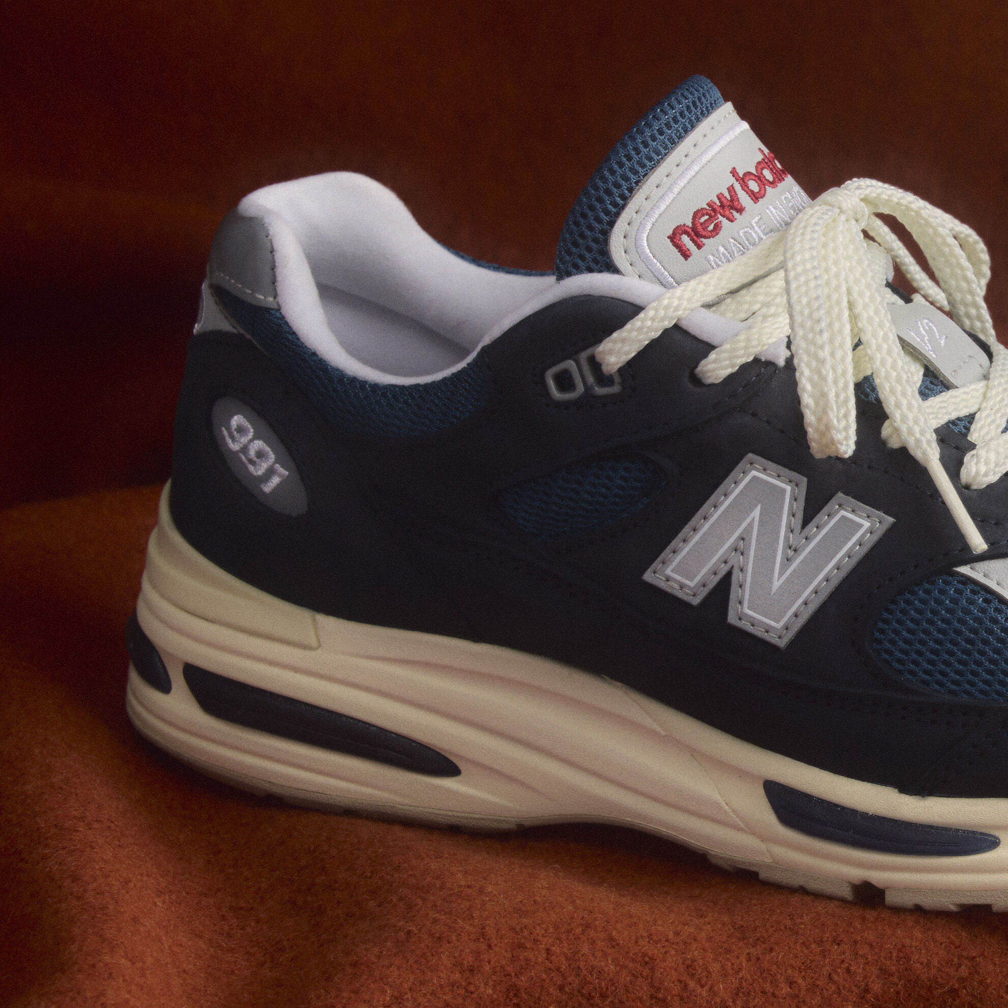 Unisex Made in UK 991v2 Shoes - New Balance