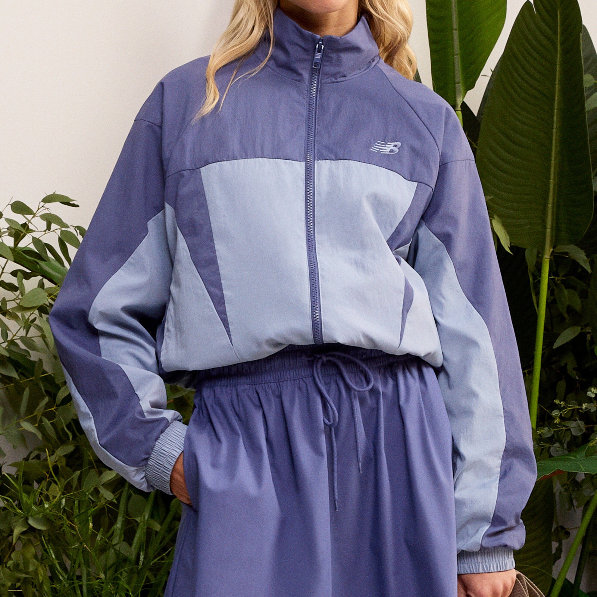 Women's Color Blocked Woven Jacket - New Balance