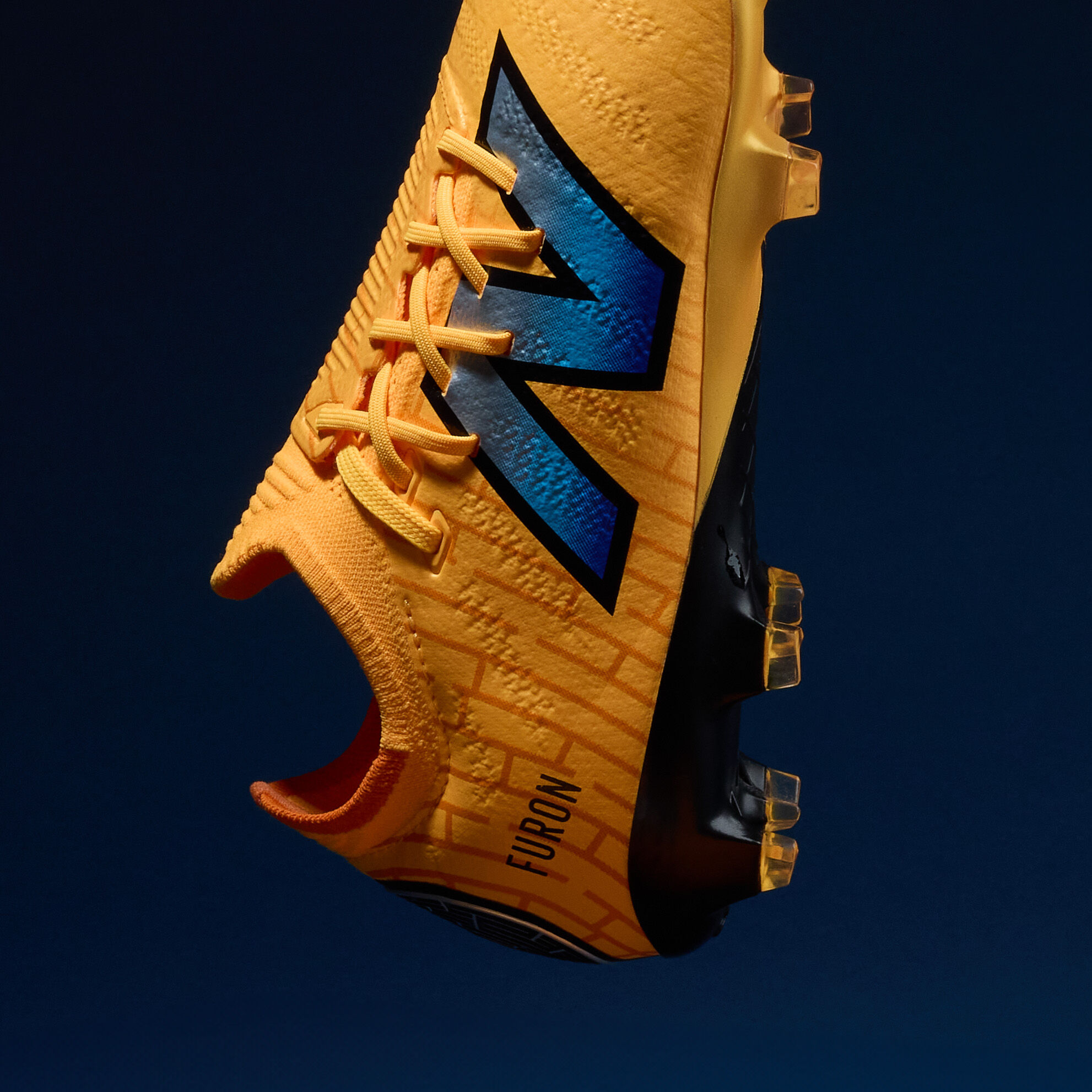 ともニャンФωФ Unisex FURON PRO FG V7+ Football Boots - New Balance